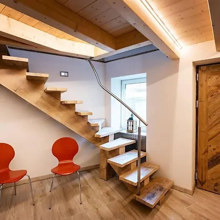 Modernes Loft An Top-lage By Zermattstays Feriehus